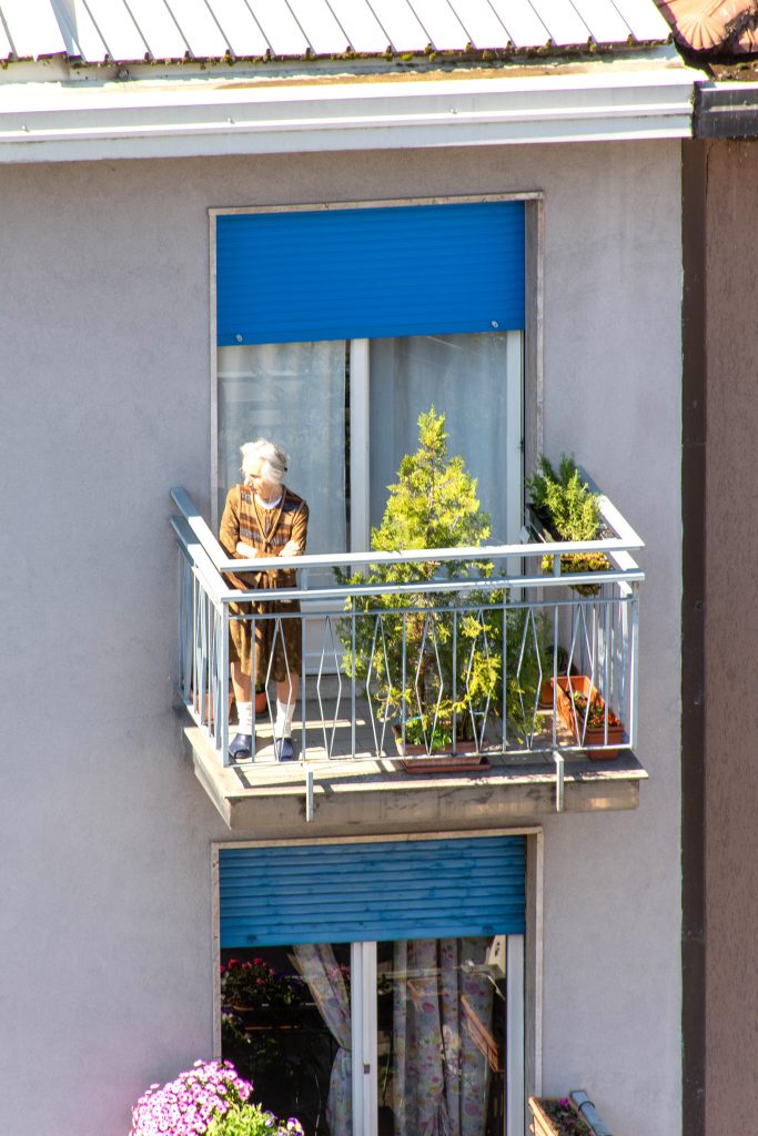 08may-balcony-04